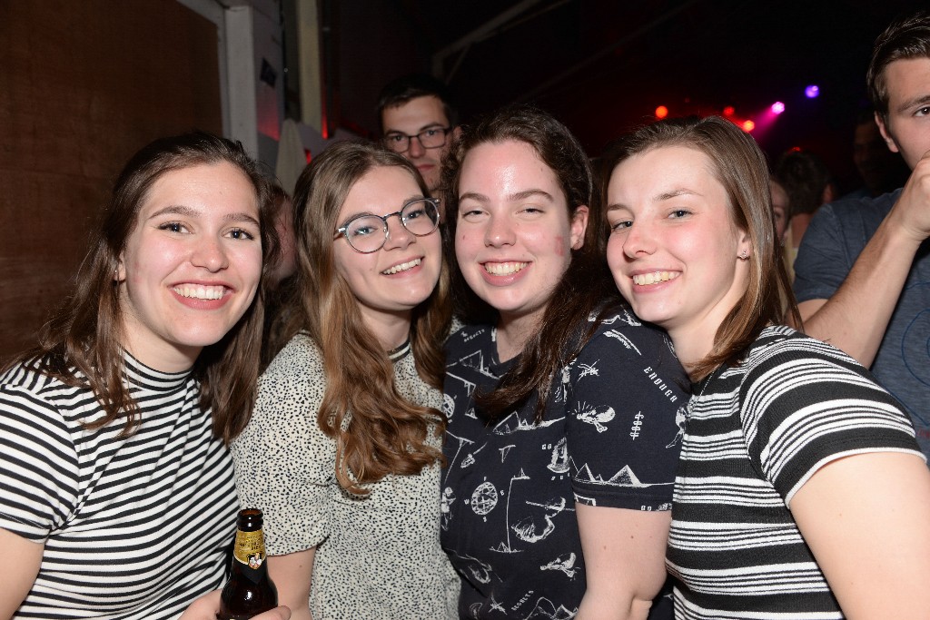 ../Images/Feest zonder naam 2019 137.jpg